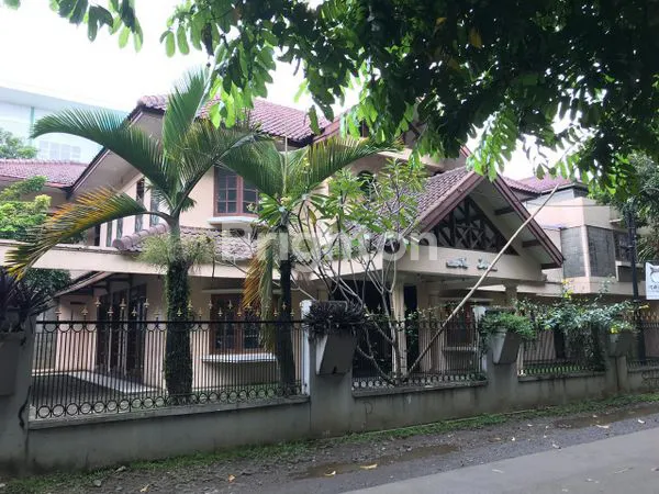 image DI SEWAKAN RUMAH LUAS DI PAKUAN KOTA BOGOR (7)