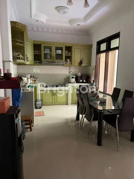 image RUMAH TAMAN PALEM RAPI TERAWAT (4)