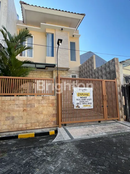 image RUMAH BAGUS SEPERTI BARU, MINIMALIS MODERN DI DARMO PERMAI UTARA SURABAYA, DEKAT PAKUWON MALL, AKSES CEPAT KE TOL SATELIT (1)