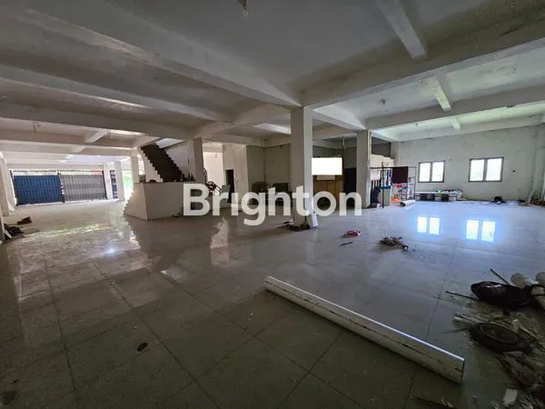 image RUKO BESAR 2 UNIT JADI SATU PINGGIR JALAN BESAR SEBELAH HOTEL BANDARA (3)