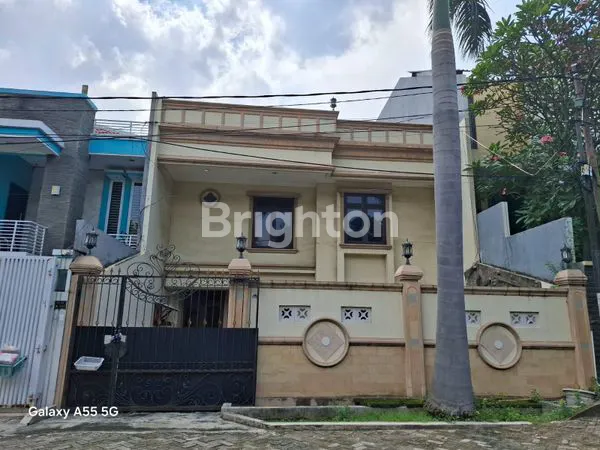 image RUMAH TAMAN PALEM RAPI TERAWAT (1)