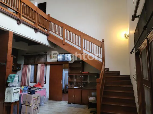 image RUMAH MEWAH & LUAS DI PINGGIR JALAN BESAR SUNTER MAS BARAT – INVESTASI HANYA RP 6 MILIAR! (3)