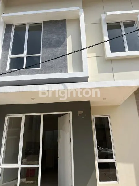 DI SEWA RUMAH DI GUNUNG SINDUR