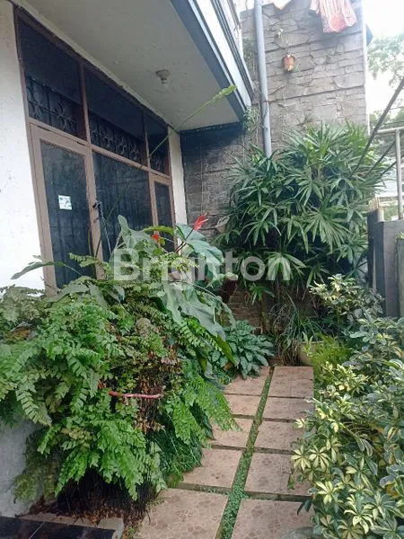 RUMAH TINGGAL BISA BUAT KOST²AN DI SAYAP PASKAL
