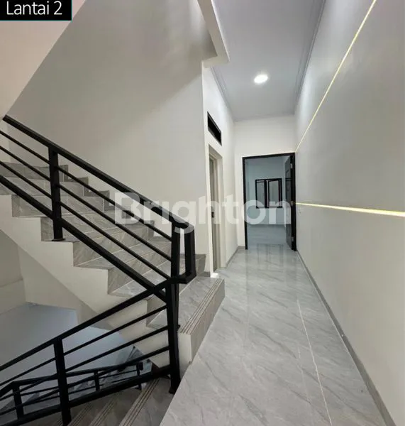 image RUMAH BARU INDENT FREE UPGRADE FULL FURNISHED ROW 3 MOBIL CARPORT 3 MOBIL TANJUNG DUREN (5)