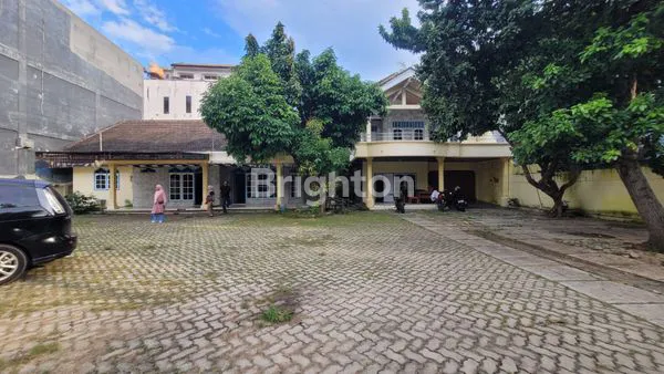 DISEWA / DI JUAL RUMAH  ENGGAL BANDAR LAMPUNG