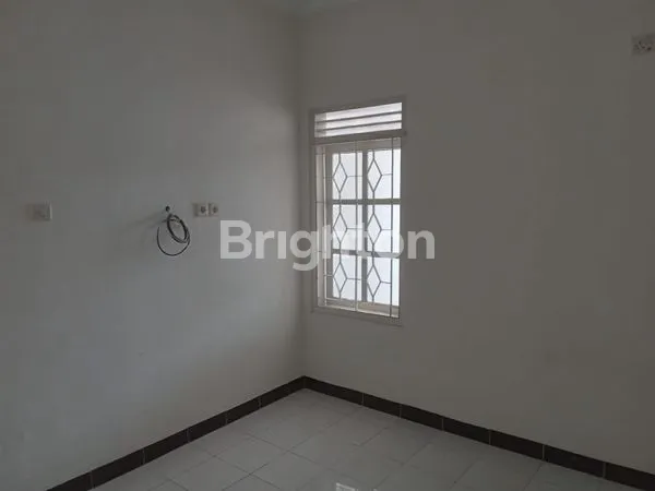 image HUNIAN TENANG LUAS EKSKLUSIF SRONDOL ASRI SEMARANG  (6)