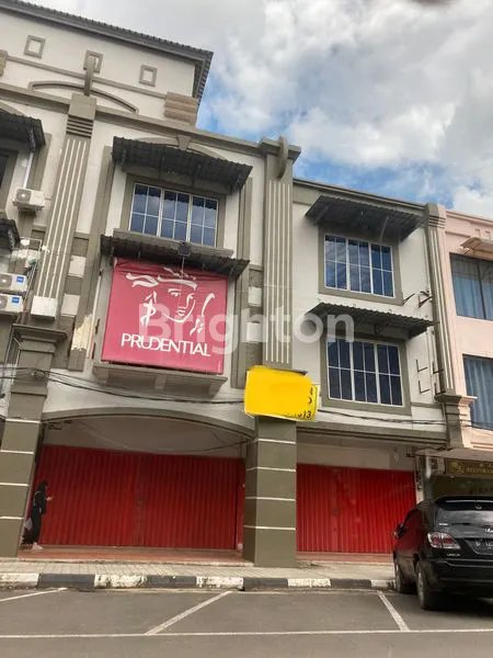 DISEWAKAN RUKO GANDENG 2