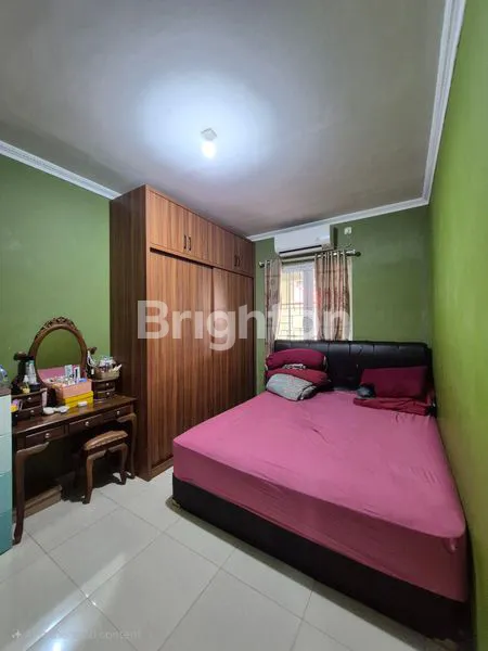 image JUAL CEPAT RUMAH 2 LANTAI JATIMAKMUR JATIBENING BEKASI (5)