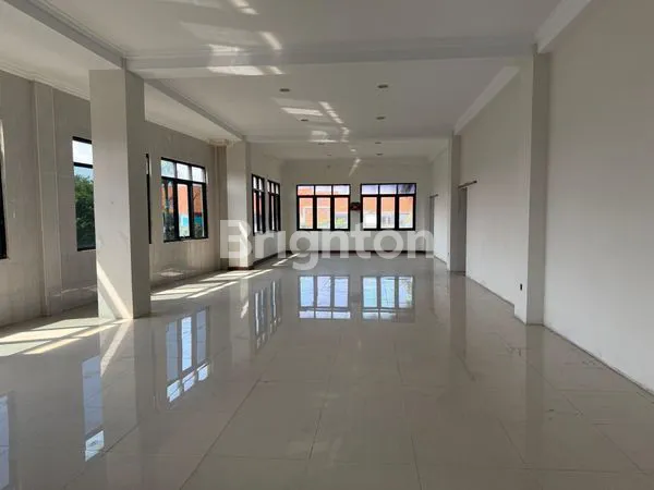 image GEDUNG DI BY PASS NGURAH RAI DEKAT DENGAN BANDARA INTERNASIONAL (3)