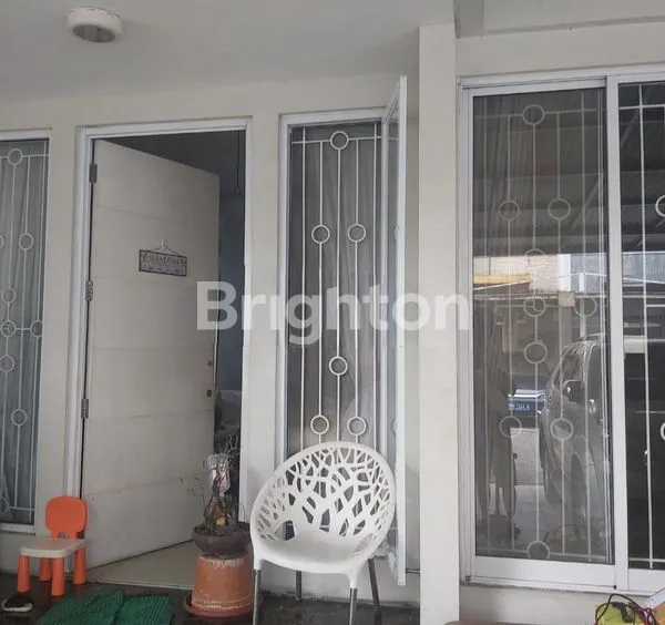 image RUMAH GREEN LAKE CITY (2)