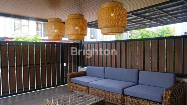 image RUMAH SIAP HUNI FULL FURNISHED BAGUS DEKAT TOL BUAH BATU DAN PODOMORO PARK  (4)