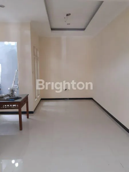 image RUMAH MEWAH! 6 KAMAR DI LEGENDA WISATA CIBUBUR – LOKASI STRATEGIS (5)