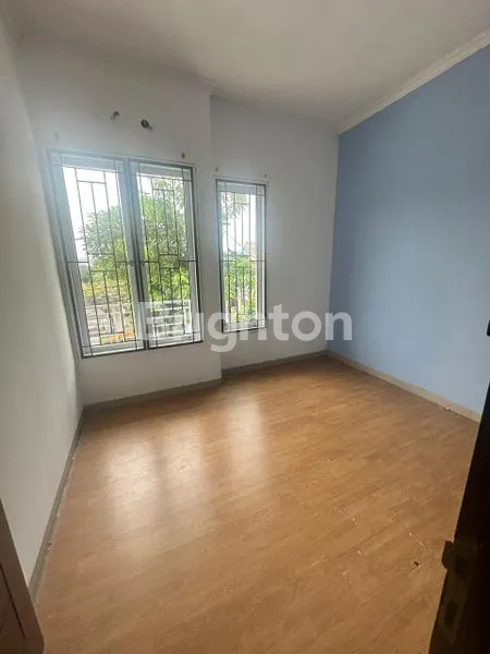 image RUMAH ASRI 4KT DI JAKASETIA BEKASI (6)