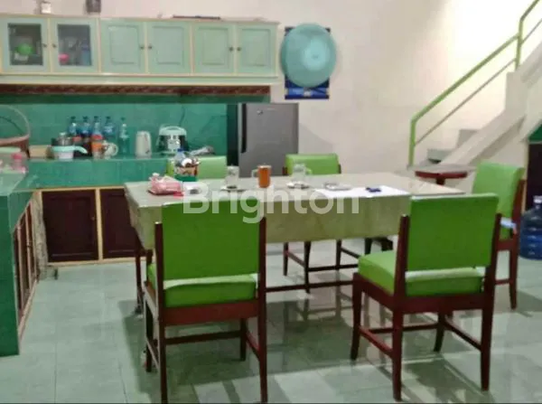 image RUMAH ASRI 2 LANTAI DEKAT SEKOLAH STRATEGIS SIAP HUNI DI SUMENEP (2)