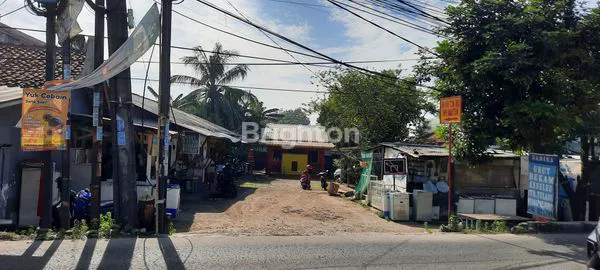 image TANAH STRATEGIS + 6 KONTRAKAN & 1 RUMAH – SIAP HUNI & INVESTASI! (1)