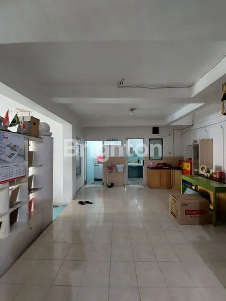 image RUMAH LUAS DENGAN HARGA TERJANGKAU DEKAT DENGAN RAYA MERR, RUNGKUT, TOL WARU JUANDA, KAMPUS UINSA, TRANSMART KALIRUNGKUT (4)