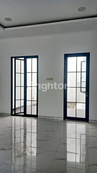 image RUMAH BARU SIAP HUNI DI MULYOSARI SURABAYA (3)