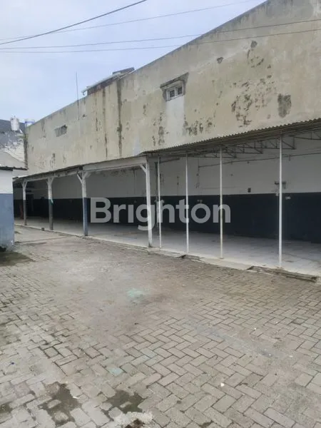 image BANGUNAN UNTUK KANTOR DI KUTISARI (2)