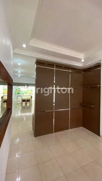 image RUMAH CANTIK LT 199M² DI PERUM PONDOK PERMATA HIJAU CIOMAS (1)