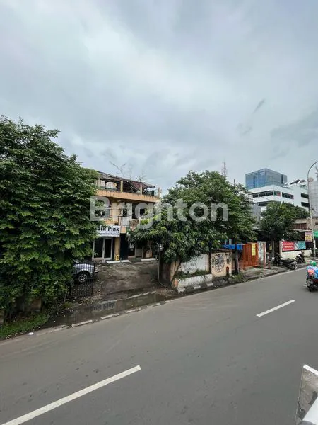 image RUKO DIPINGGIR JALAN SLIPI, DEKAT MALL SLIPI JAYA, KEMANGGISAN PALMERAH (8)