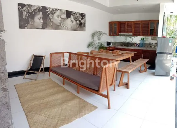 image RUMAH SEMI VILLA FULL FURNISHED DEKAT DENGAN PANTAI BERAWA  KEROBOKAN BADUNG (2)