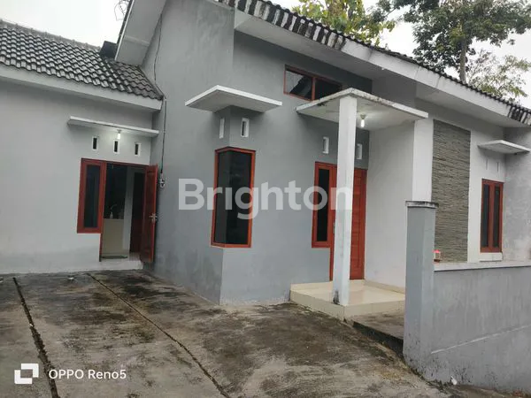 RUMAH BARU MINIMALIS DIJUAL DEKAT RS PKU MUHAMMADIYAH GAMPING, YOGYAKARTA