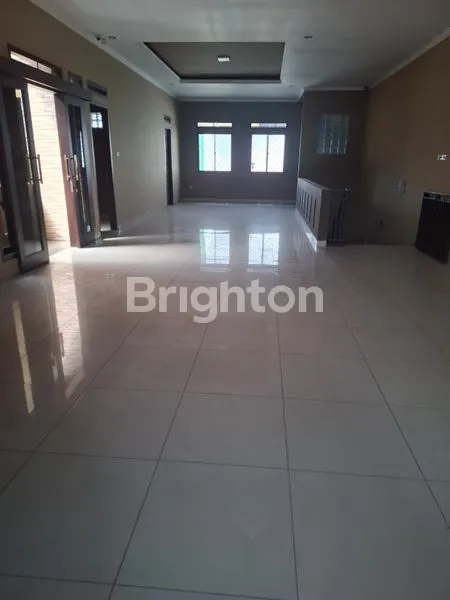 image RUMAH SIAP HUNI TERAWAT DAN BERSIH DI PUSAT KOTA BANDUNG (1)