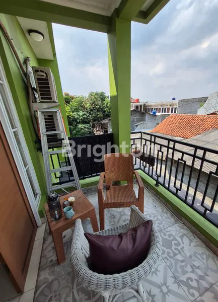 image JUAL CEPAT RUMAH 2 LANTAI JATIMAKMUR JATIBENING BEKASI (8)