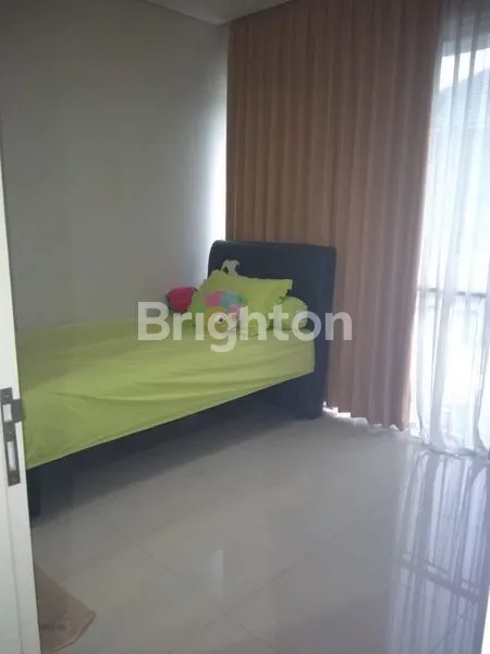 image RUMAH TERAWAT SEMI FURNISHED PAKUWON INDAH (2)