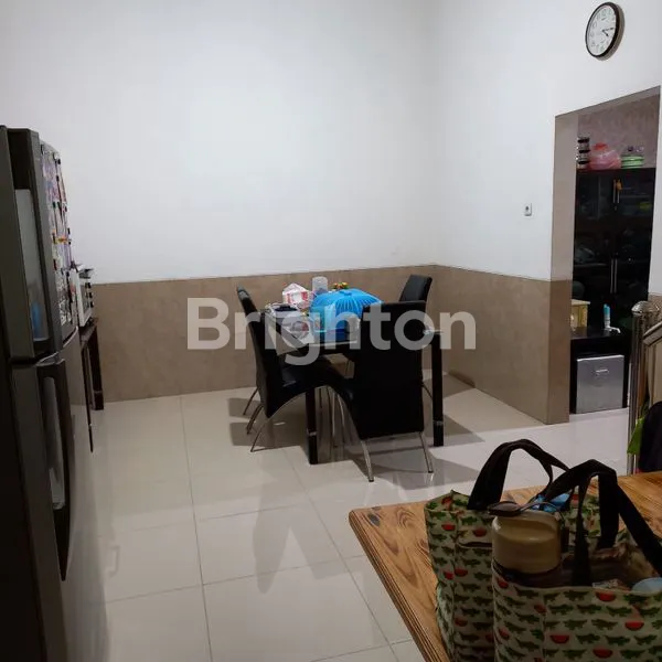 image RUMAH SURABAYA TIMUR SIAP HUNI,LOKASI STRATEGIS (8)