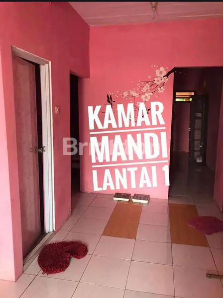 image TEMPAT USAHA SANGAT COCOK SEKALI 0 JALAN RAYA,LUAS SEKALI TANAHNYA DENGAN BANGUNAN 2 LANTAI. STRATEGIS KE TOL SIDOARJO CUMA 15 MENIT (4)
