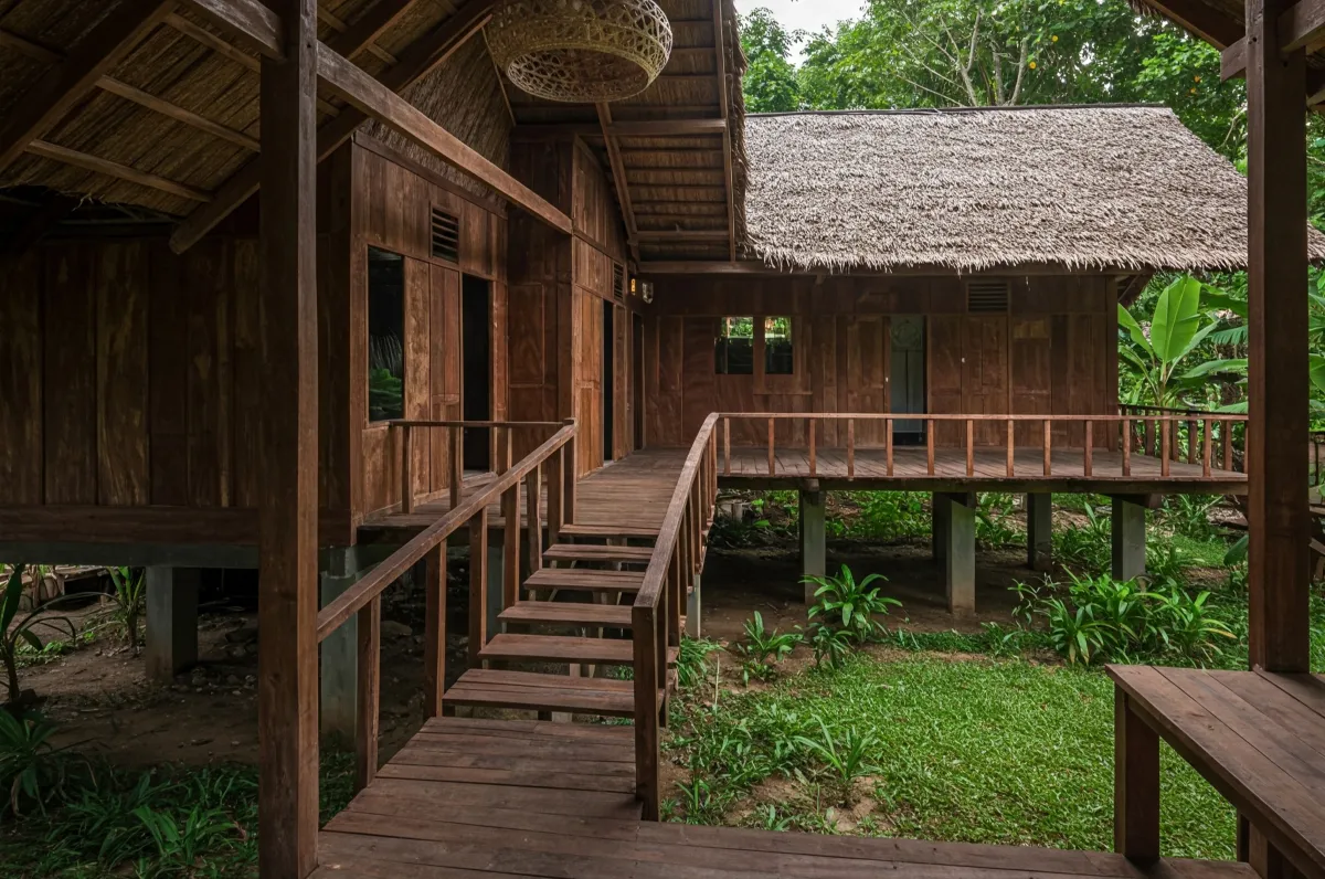 model rumah panggung sederhana 11