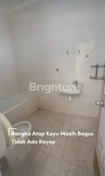 image RUMAH 2 LANTAI DHARMAHUSADA MAS (4)