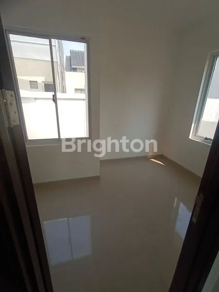 image RUMAH CLUSTER MINIMALIS 2 LANTAI (6)