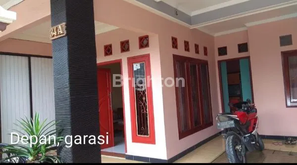 image RUMAH SIAP HUNI 2 LANTAI DI JALAN PANCORAN MAS DEPOK. (4)