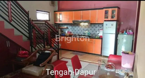 image RUMAH SIAP HUNI 2 LANTAI DI JALAN PANCORAN MAS DEPOK. (5)