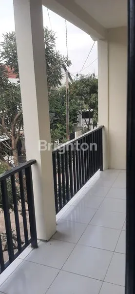 image RUMAH 2 LANTAI DALAM KOMPLEK PERUMAHAN DI KIARA SARI PERMAI KOTA BANDUNG. DEKAT PINTU TOL BUAH BATU DAN BYPASS SOEKARNO HATTA. (7)