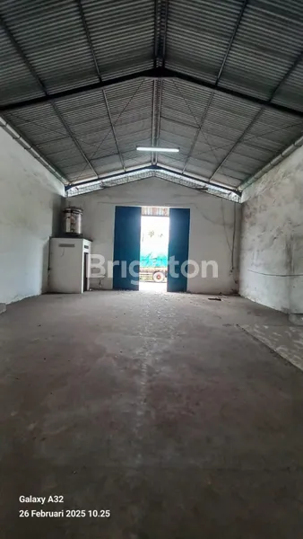 image GUDANG SIAP PAKAI AKSES KONTAINER SUDAH DIRENOVASI DITINGGIKAN MAIN ROAD MARGOMULYO PERMAI (3)