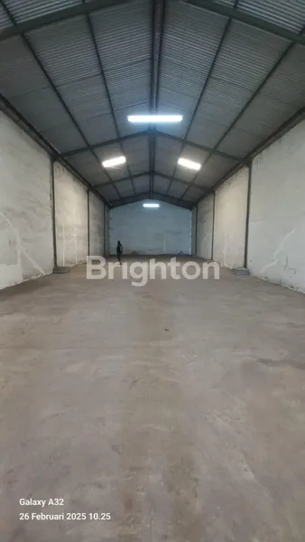 image GUDANG SIAP PAKAI AKSES KONTAINER SUDAH DIRENOVASI DITINGGIKAN MAIN ROAD MARGOMULYO PERMAI (4)