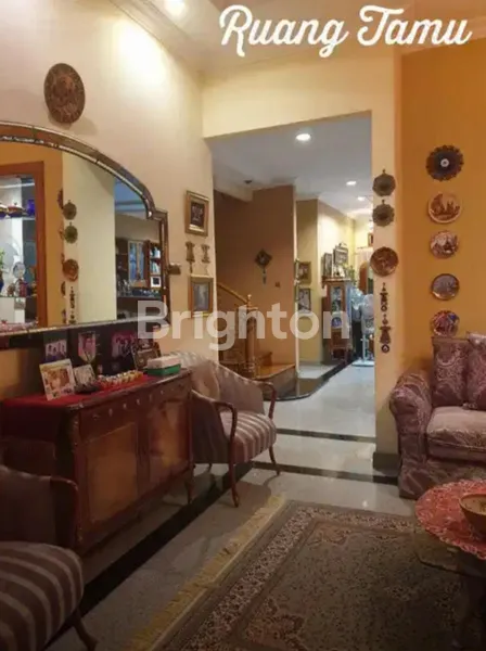 image RUMAH IDAMAN MEWAH SEMI FURNISH ARAYA GALAXY BUMI PERMAI MURAH TURUN HARGA 1M (3)