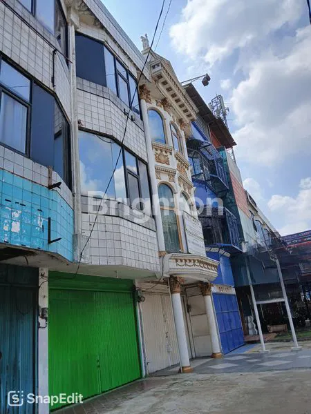 image RUKO 4.5 LANTAI ADA BASEMENTNYA DEKAT KE TOL BECAKAYU KALIMALANG BEKASI (1)