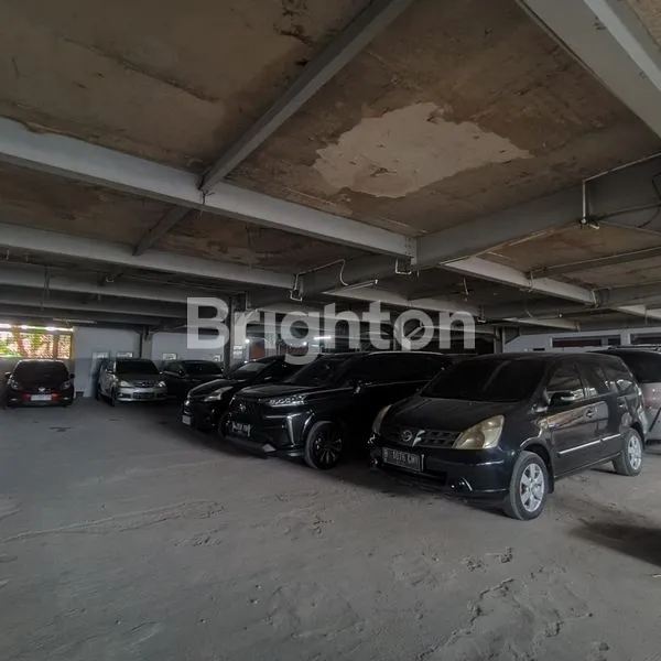 image GEDUNG PARKIRAN MOBIL DAN MOTOR DEPOK STASIUN BARU (2)