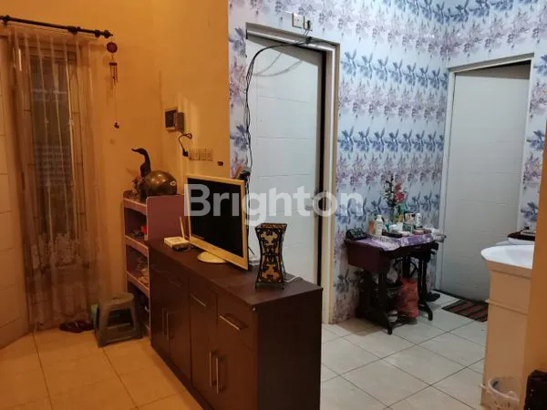 image RUMAH DI MENTENG REGENCY DRIYOREJO GRESIK  (5)