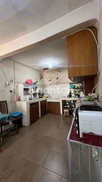 image RUMAH KOMPLEK DUTA KRANJI BINTARA BEKASI  (6)