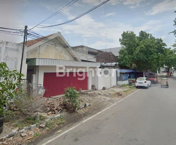 image RUKO LEBAR 8,5 METER DI TENGAH KOTA KEDIRI (4)