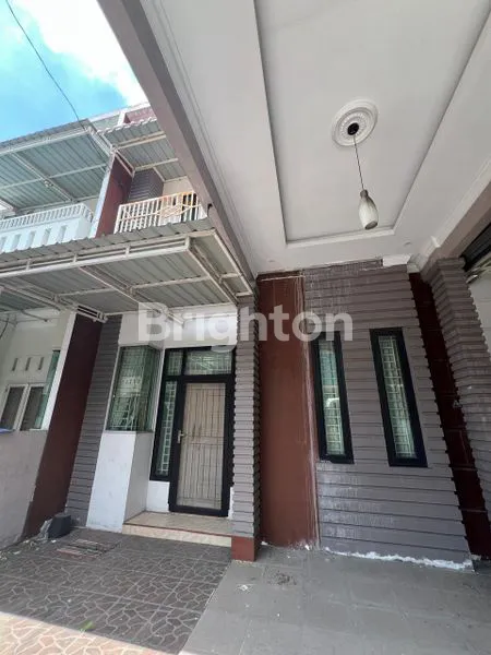 image RUMAH KOMPLEK RINGROAD (2)