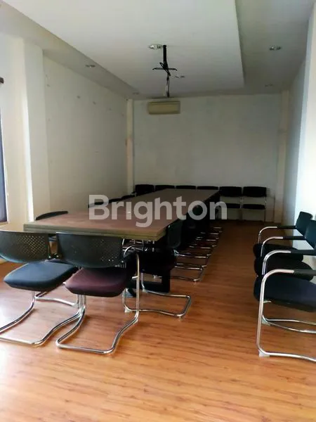 image BANGUNAN KANTOR/TOKO DI SEPINGGAN BALIKPAPAN (6)