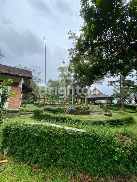 image VILA AKTIF DI SUBANG DEKAT CAGAK AREA WISATA CIATER SUBANG JAWA BARAT (5)