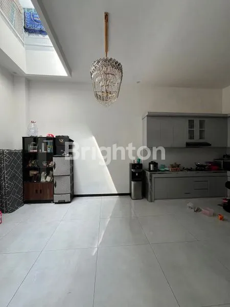 image RUMAH DI JUAL LETAK STRATEGIS (5)